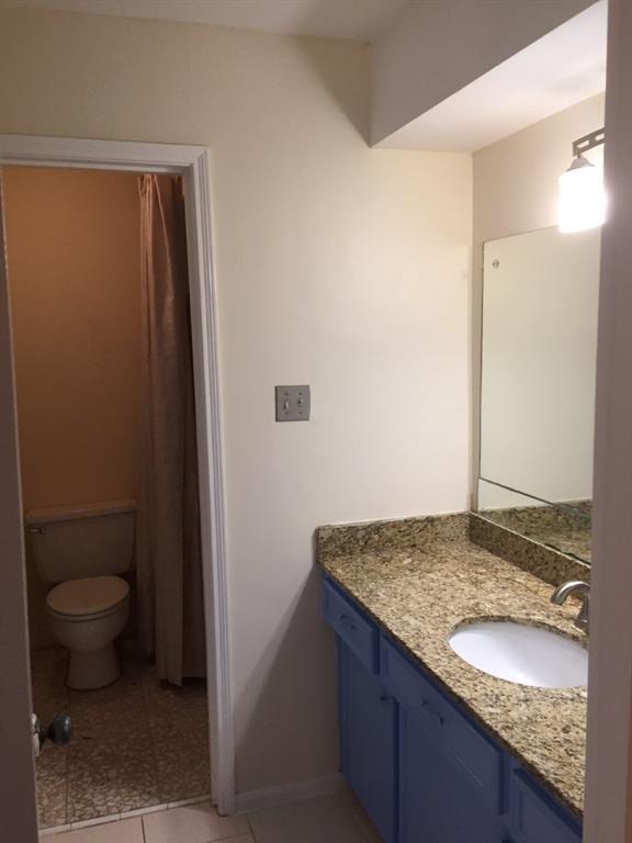 Building Photo - 10728 Briar Forest Dr