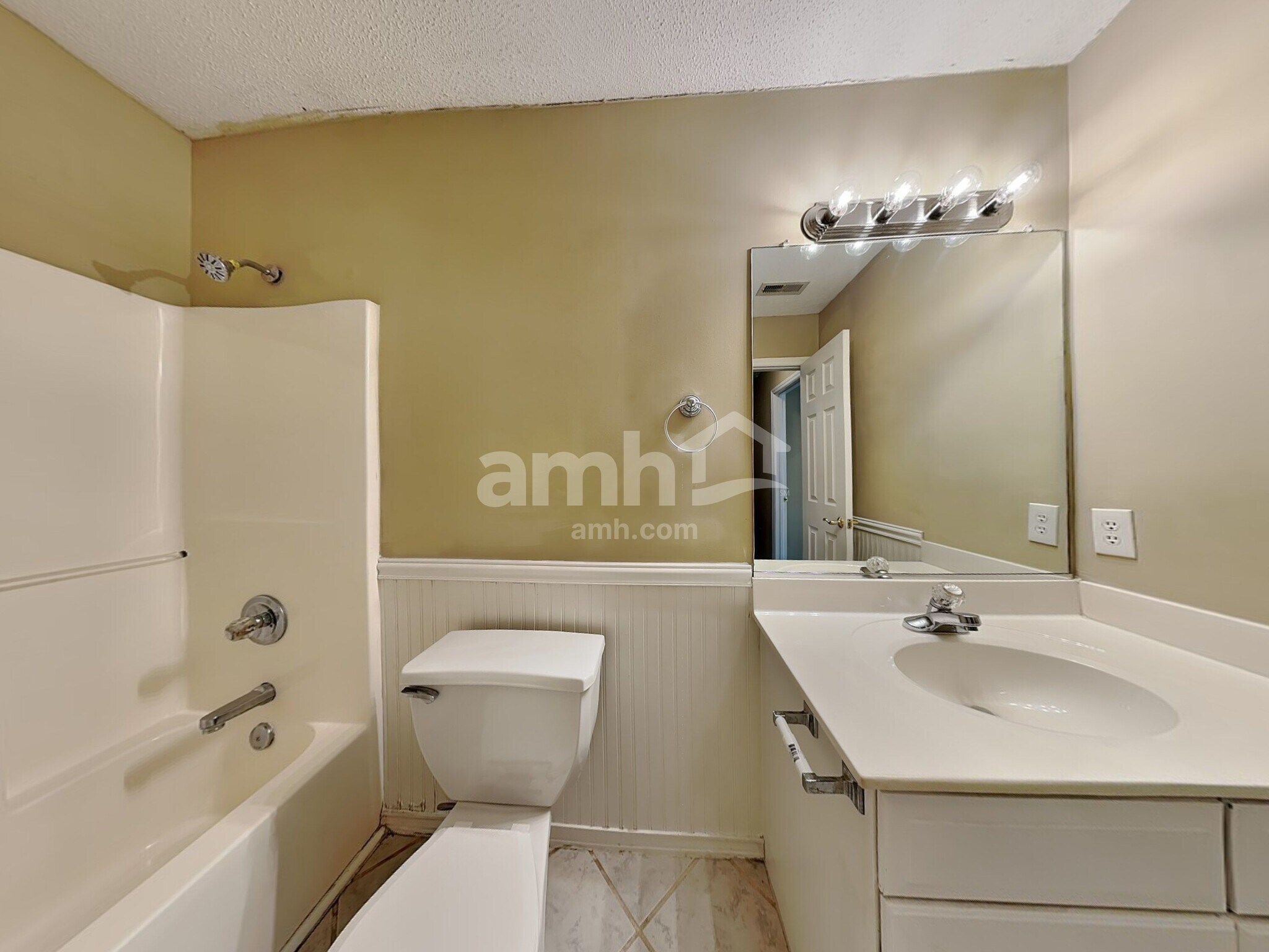 Building Photo - 4239 Brentonshire Ln