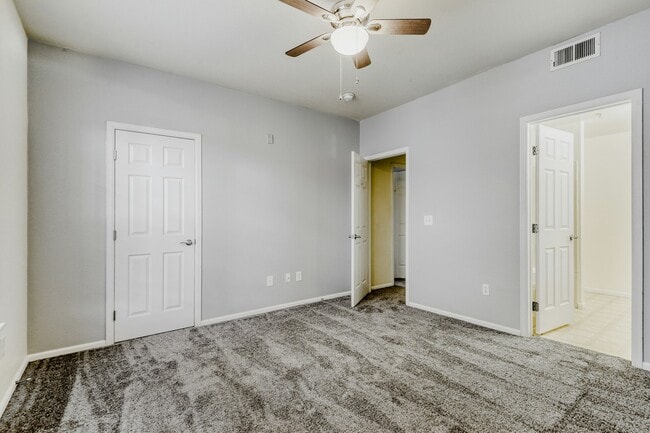 Building Photo - 3872 S Dallas St