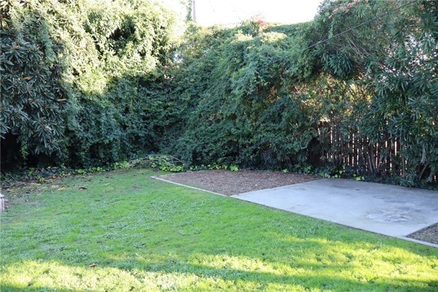 Building Photo - 2520 Louise Ave