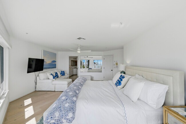 Building Photo - 4535 Coquina Rd