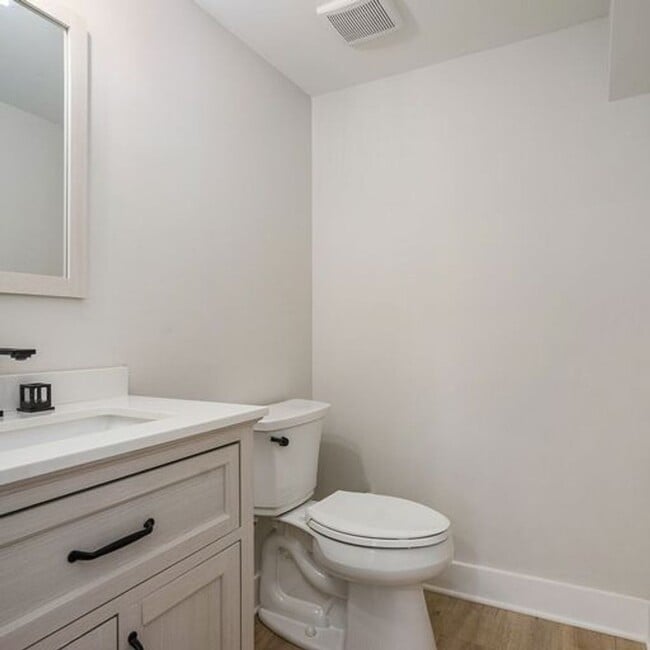 Building Photo - Beautifully updated 3 bedroom home in Ambler!!