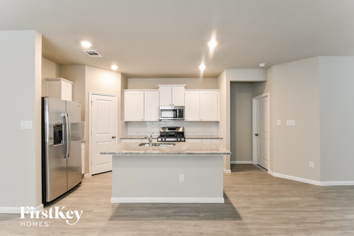 Building Photo - 6620 Hatchery Way