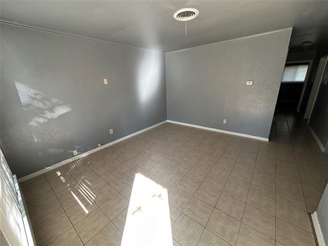 Building Photo - 4749 Forest Wood Dr