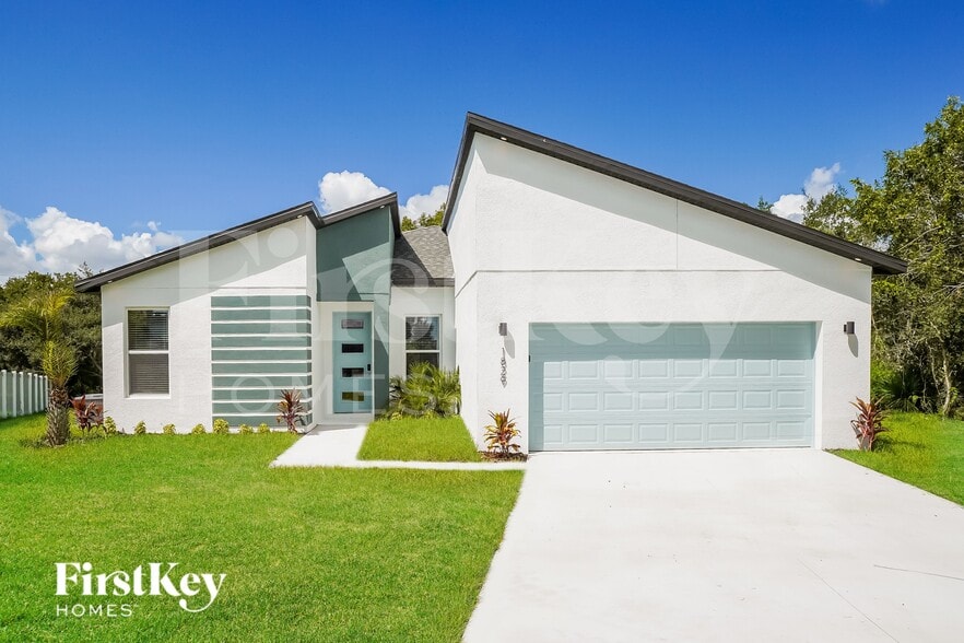 Primary Photo - 1829 Superior Way