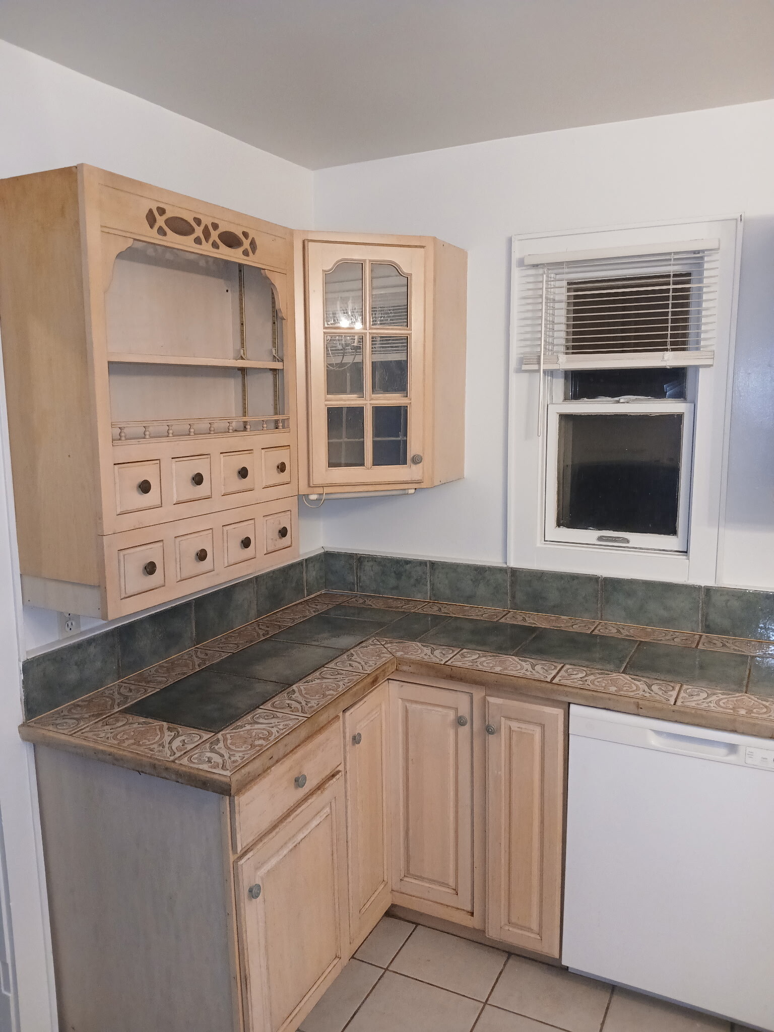 Building Photo - 3520 Ingleside Rd