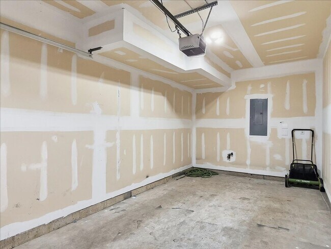 Building Photo - 1526 Brookstone Pl
