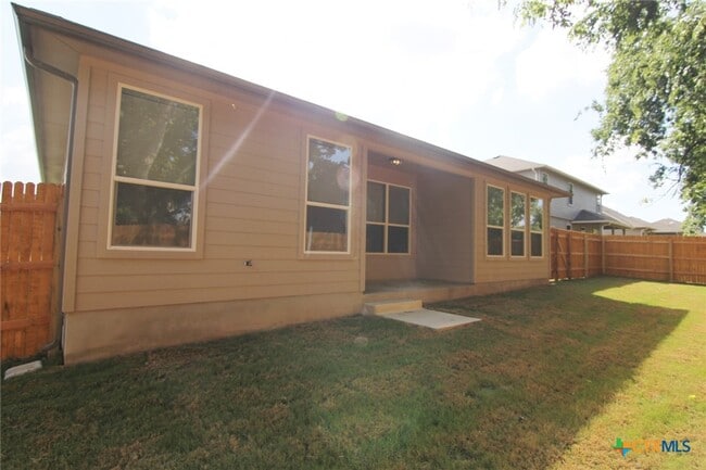 Building Photo - 1330 Ace Ranch St