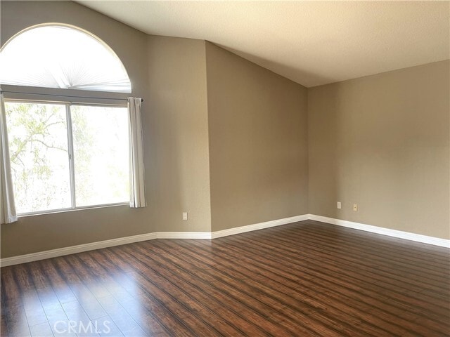 Building Photo - 2985 Amber Dr
