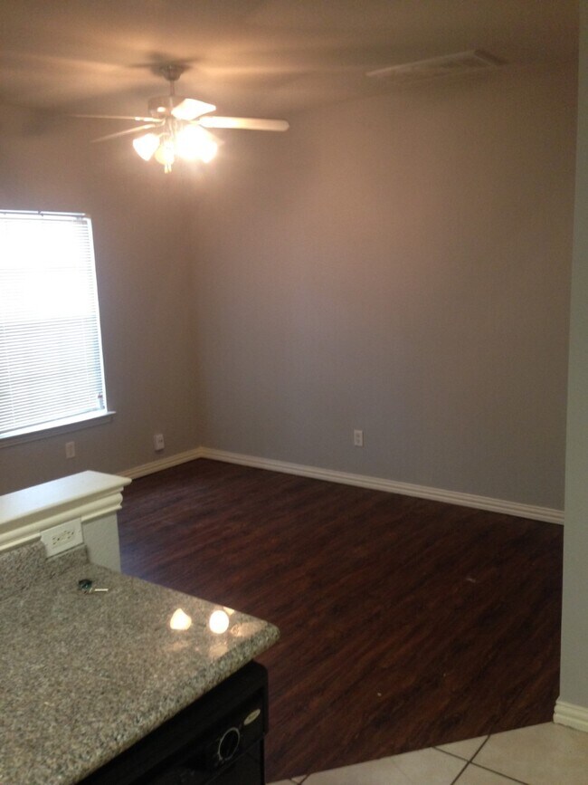 7626 Anson Cir 7626 Anson Cir Dallas TX 75235 Apartment Finder