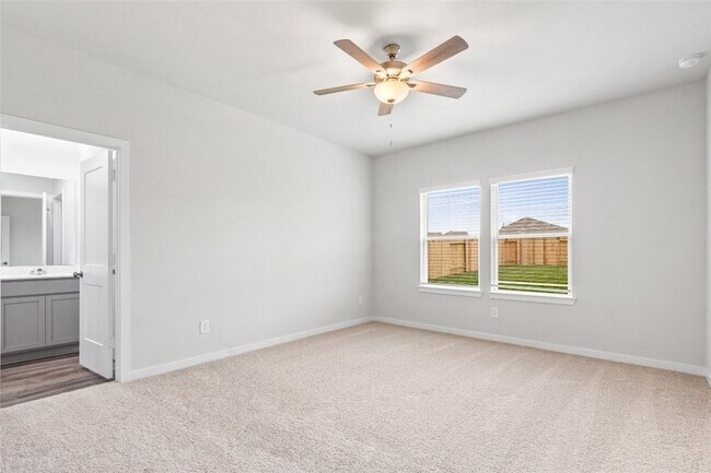 Building Photo - 30223 Fledged Wing Dr