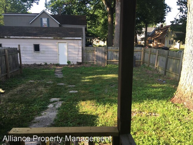 Building Photo - 3 br, 1 bath House - 1335 W Wildwood Ave