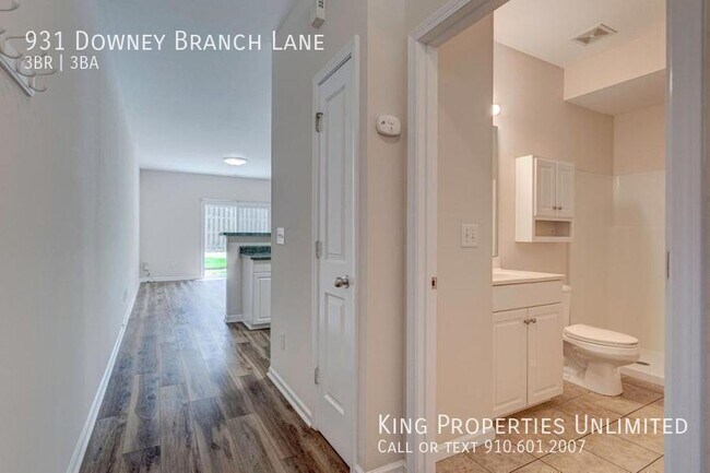 Building Photo - 931 Downey Branch Ln