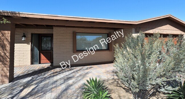 Building Photo - Remodeled Foothills Clusters 3 Bed 2 Bath