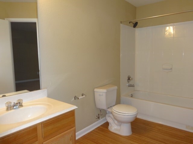 Building Photo - 6703 Providence View Ln