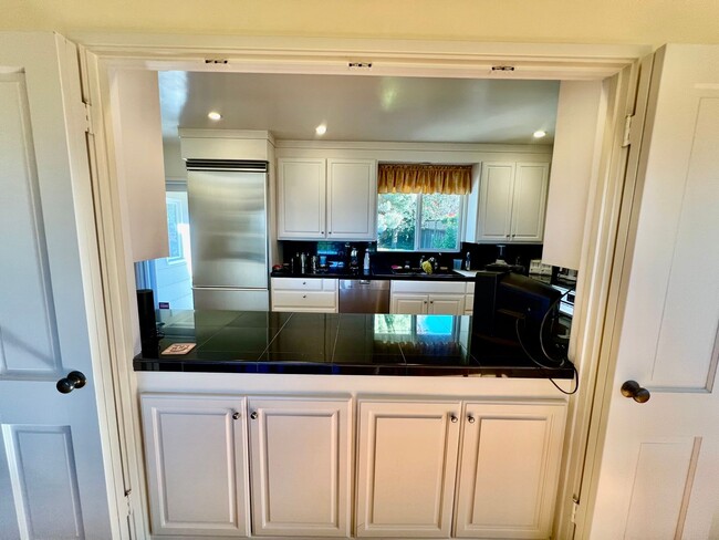 Building Photo - Charming and Accommodating Carmel-by-the-Sea Home coming soon!