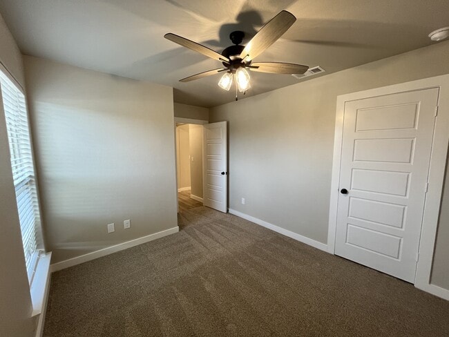 Building Photo - 1301 Ross Ave