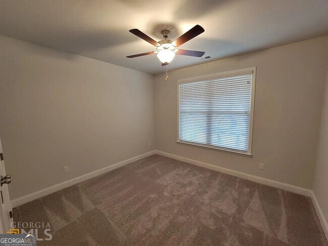 Building Photo - 604 Cunninghame Ct