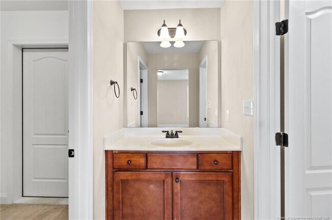 Building Photo - 368 Exeter Dr