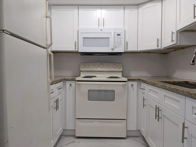 Building Photo - 1240 70th St N