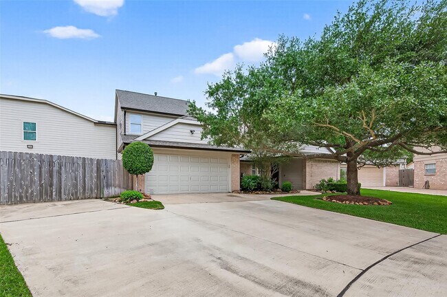 Building Photo - 903 Sugarfield Ct