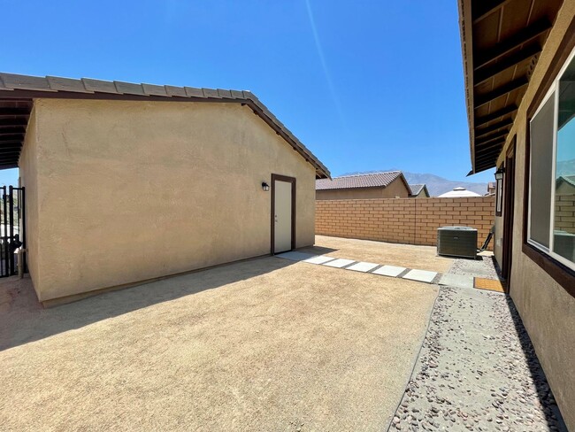 Building Photo - COMING SOON!! Stunning 3 Bedroom 2 Bathroom Home in Cathedral City!
