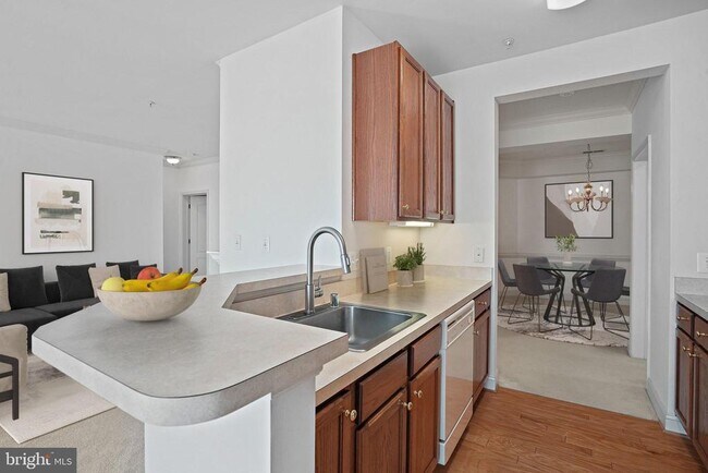 Building Photo - 2150 Troon Overlook