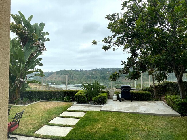 Building Photo - 3682 Torrey View Ct