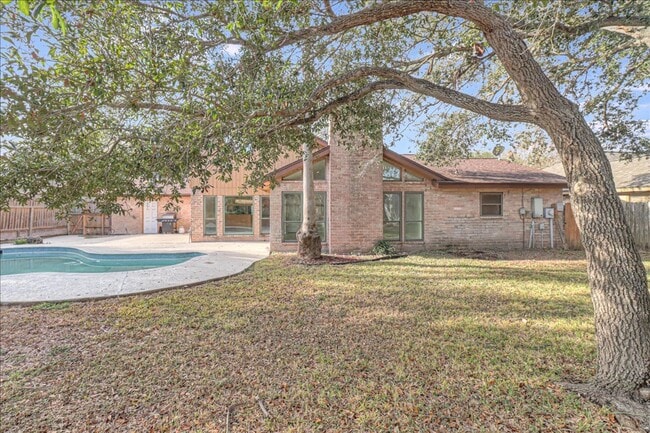Building Photo - 5518 Sarazen Dr