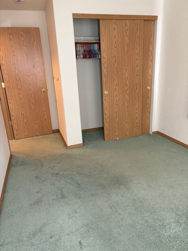 Building Photo - Ranch Style Home in Carlton