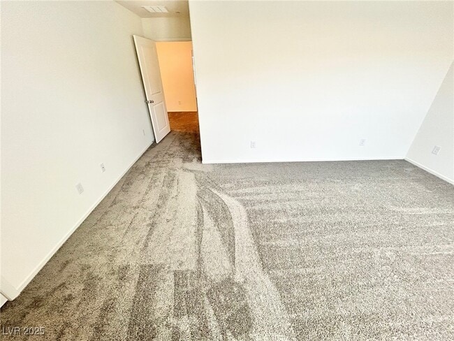 Building Photo - 9916 Bumblebee Hls St