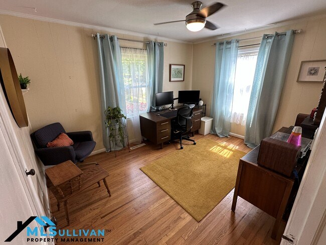 Building Photo - 1516 London Cir