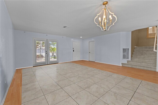 Building Photo - 16636 China Berry Ct