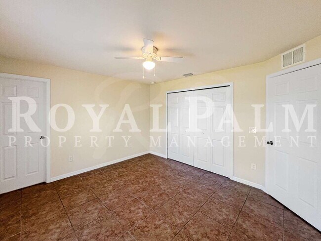 Building Photo - $500 Off | 3 Bed 2 Bath in Cape Coral — Curb Appeal. Fresh Style. Zero Hassle. Apply By February ...