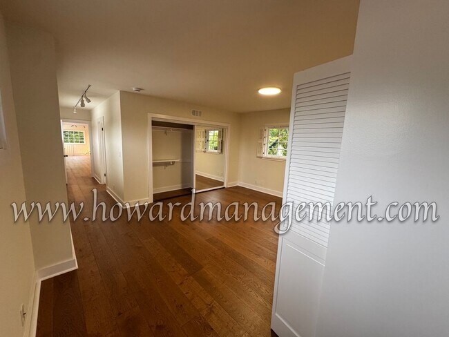 Building Photo - ***OPEN HOUSE 6/13 (11am-1pm)*** Contempor...