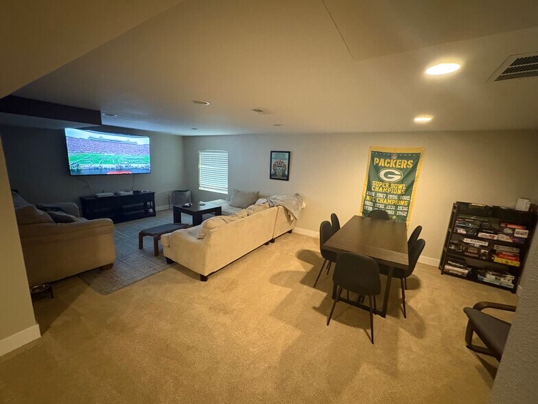 Basement - 12151 Cherrywood St
