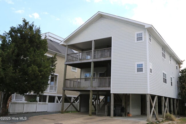 Primary Photo - 5 E Greensboro St