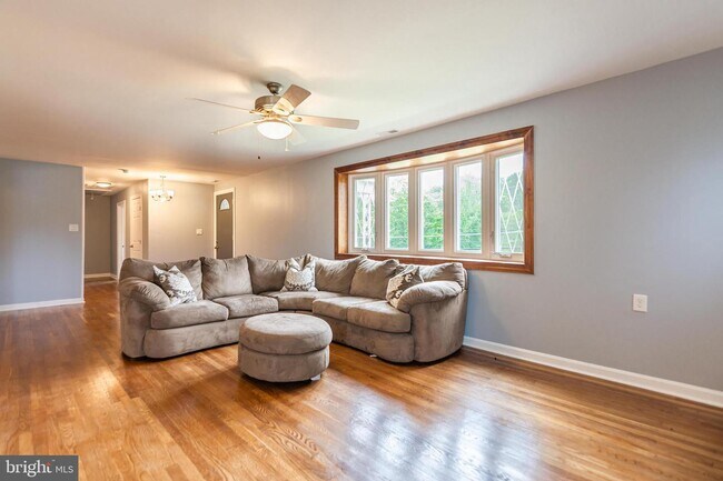 Building Photo - 9306 Westphalia Rd