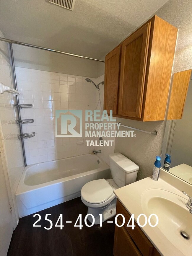 Building Photo - 5712 Redstone Dr
