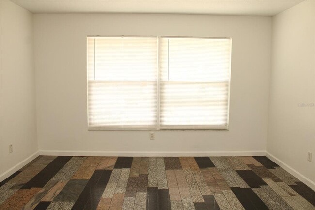Building Photo - 3312 26th St W