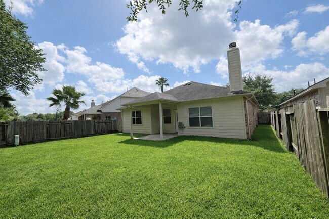 Building Photo - 2614 Orchard Creek Ln