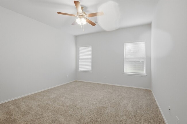 Building Photo - 26123 Emory Holw Dr