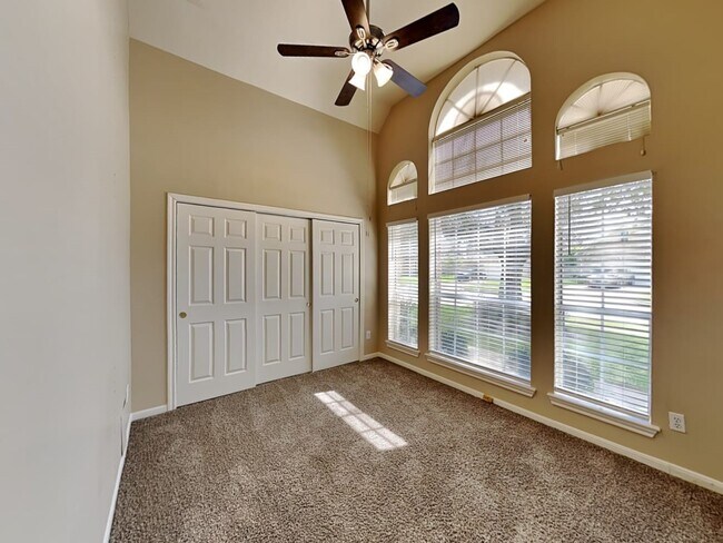 Building Photo - 3831 Princeton Park Ct
