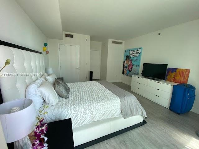 Building Photo - 500 Brickell Ave