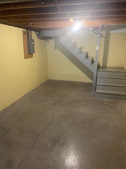 Building Photo - 1026 Stardust Dr