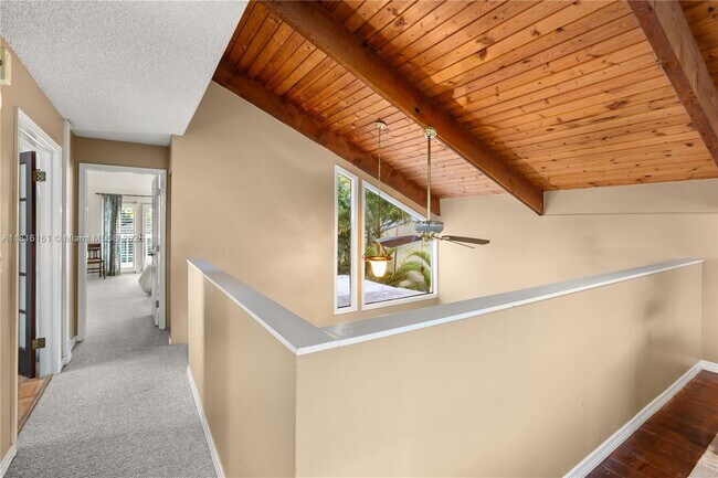 Building Photo - 9033 SW 78th Pl