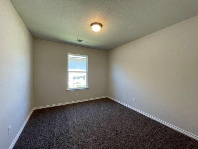 Building Photo - 7726 Merry Oaks Cv