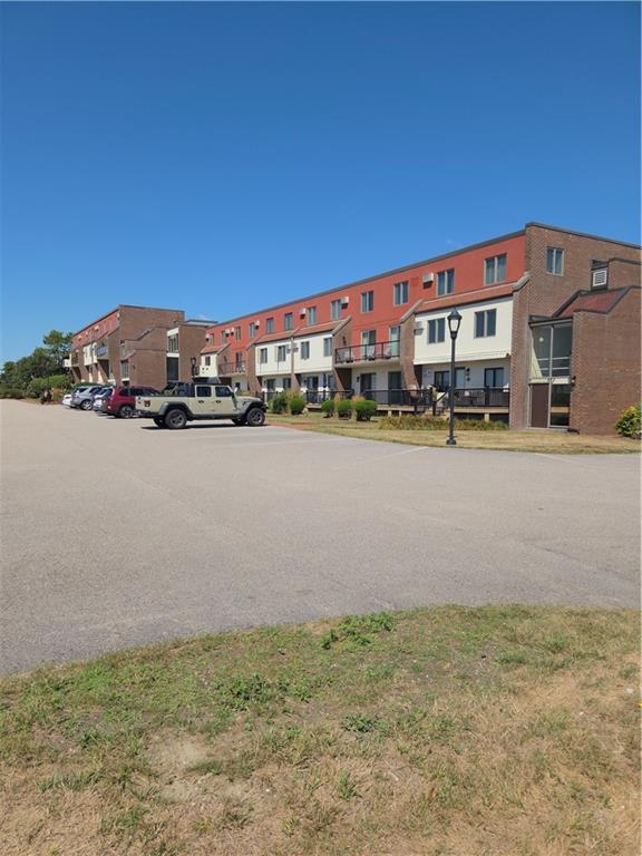 Building Photo - 20 America Way