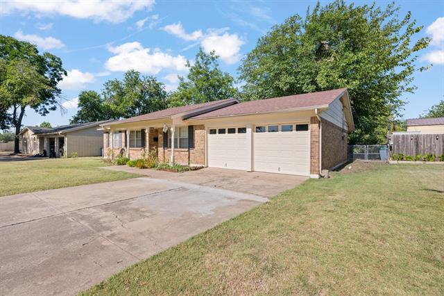 Building Photo - 808 Thompson Dr