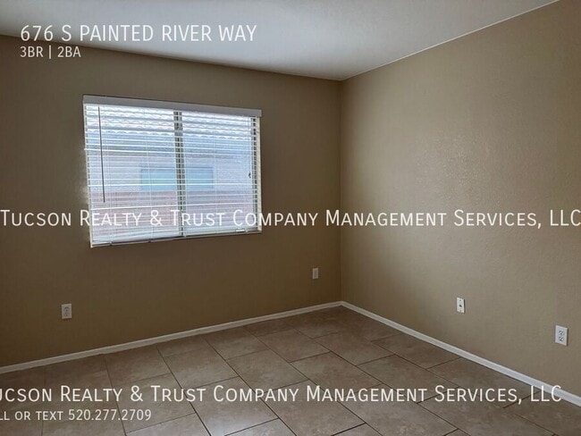 Building Photo - 676 S Painted River Way